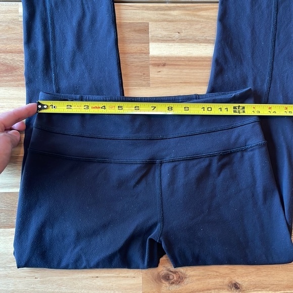 Lululemon Leggings Black size 4 - Picture 3 of 8
